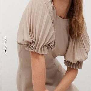 NWT Mango pleated sleeve dress